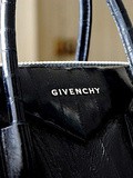 Mon précieux : Givenchy Antigona
