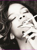 Rihanna taquine la censure avec son clip  You Da One 