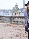 Checks on checks – Elodie in Paris
