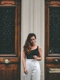 Le Pantalon Blanc – Elodie in Paris