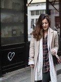 Love Me Tender – Elodie in Paris