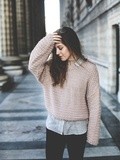Pink Knit – Elodie in Paris