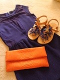 Look bleu et orange