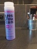 Dompter ses cheveux bouclés avec Gouiran