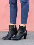The Chic Touch