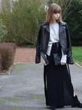 How to stay warm with long slit skirt