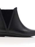 Triangle Chelsea Boots