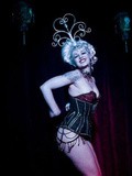 New burlesque : Spectacle & Paillettes