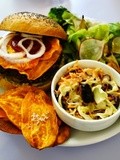 Mes Adresses : Hobbes, la nouvelle cantine healthy bio des Buttes Chaumont - Paris 19
