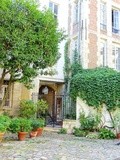 Paris : La Cour de Rohan, voyage immobile à travers l'Histoire - VIème