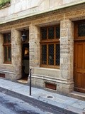 Paris : Les plus anciennes maisons de Paris, les prétendantes, les légendes et la doyenne
