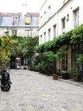 Paris : Passage Lhomme, la mémoire du Paris industriel - 26 rue de Charonne - XIème
