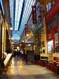 Paris : Passage Verdeau, galeries d'art et librairies à couvert - Paris 9