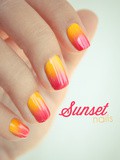 Sunset nails // Petizoizo & Palmier kitsch