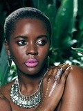 Tommy Hilfiger : 9 lunettes de soleil à porter cet hiver