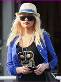 Le look de la semaine : Christina Aguilera oublie de faire un flop