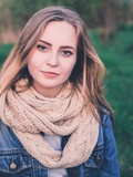 Comment choisir et porter une écharpe pour femme : guide intemporel pour sublimer chaque style