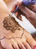 Henné pied : quel dessin au henné ou mehndi faire