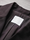 Les astuces pour retirer facilement les étiquettes thermocollantes de vos vêtements
