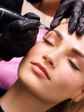 Microblading : Les risques à connaître sur cette technique de maquillage semi-permanent