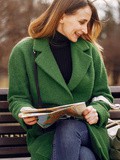 Un manteau vert pour femme, des astuces pour bien le porter en hiver