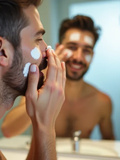 Comment choisir une crème hydratante pour homme selon son type de peau