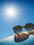 Les lunettes de soleil : quelle catégorie choisir pour obtenir la meilleure qualité et le meilleur prix