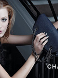 Découvrez les nouvelles images de la campagne Mademoiselle Chanel avec Blake Lively