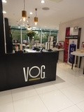 Vog coiffure color your life avec le tout nouveau bar à pigments