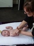 J'ai testé : apprendre à masser mon bébé