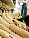 Achat de vêtements féminin dans un prêt à porter : quels avantages