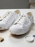Peinture chaussure Blanche : méthode de pro pour couvrir les taches tenaces