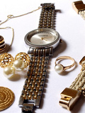 Les bijoux : des accessoires indispensables pour se mettre au taquet de la mode