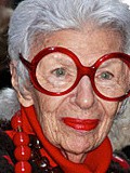 Iris Apfel : égerie à 90 ans pour m.a.c cosmetics