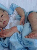Bébés Reborn : des faux-bébés tellement réalistes