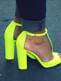 Sandales néons Zara