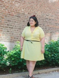 H&m grande taille, la robe jaune À tous les garçons que j’ai aimés – netflix