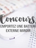 L'accessoire pratique pour geekettes coquettes : la batterie externe miroir (Concours de juillet)