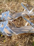 Sandales en cuir neuves argent t 39 pastelle val 99€