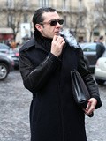# e-smoking gentleman, Paris