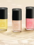 Vernis à ongles Chanel été 2011 :   Les Fleurs d'été  