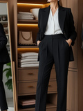 Garde-robe idéale : comment s’habiller avec style après 50 ans