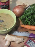 Soupe lait de coco et curry madras aux légumes