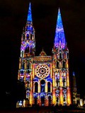 Ailleurs : Chartres en lumières, découverte du patrimoine chartrain sous un jour radieux - Jusqu'au 3 janvier 2021