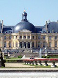 Ailleurs : Château de Vaux-le-Vicomte, splendeur architecturale du Grand Siècle, source d'inspiration de Versailles
