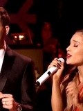 Music : Michael Buble et Ariana Grande - Santa Claus is Coming to Town