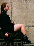 Music : Nilüfer Yanya - Small Crimes