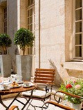 My Addresses, café-bar, jazz club: Le Café Laurent et sa superbe terrasse - 33, rue Dauphine - Paris 6