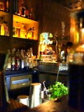 Nightlife : Moonshiner, le bar à cocktails bien caché, ambiance fredaine et speakeasy - 5 rue Sedaine - Paris 11