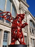 Paris : Angel Bear, une oeuvre écologique de Richard Texier - Gare du Nord - Xème
